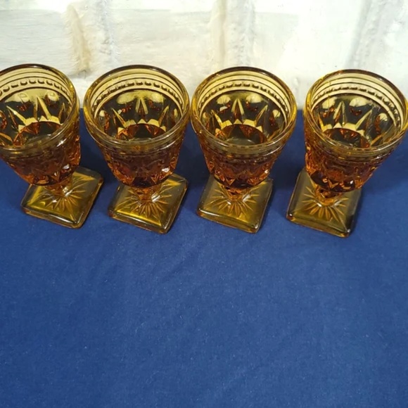 Indiana Glass Colony Park Footed Amber Cordial Glasses - Picture 6 of 8